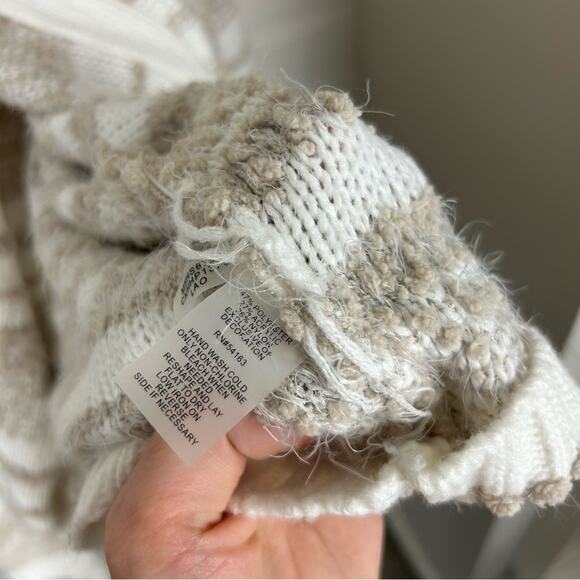 Calvin Klein Neutral Fuzzy Striped Knit Wrap Sweater Size S/M - Picture 4 of 11
